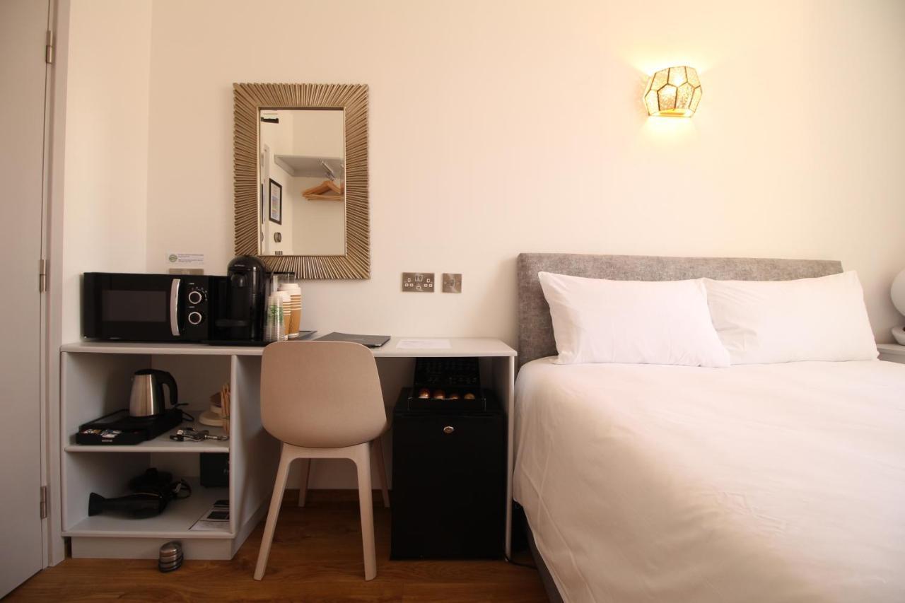 Hotel Number 8 Canterbury Esterno foto
