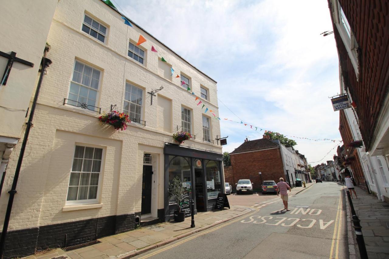 Hotel Number 8 Canterbury Esterno foto